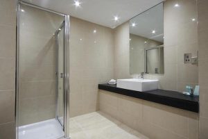 Rochestown Park Hotel Bathroom