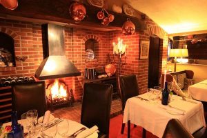 Danny Minnies Country House​ Rstaurant Fire Place
